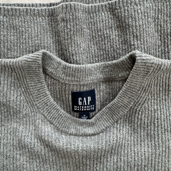 *SOLD* Maternity dress - Picture 3 of 4